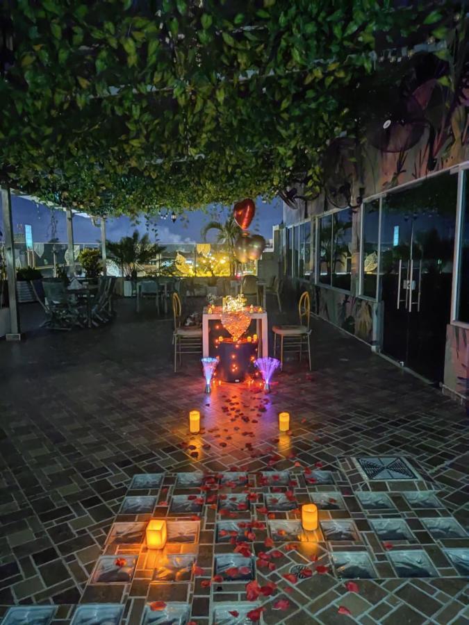 Hotel Quarta Avenida Montería Exteriör bild
